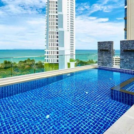 Serenity Pattaya Beach エクステリア 写真